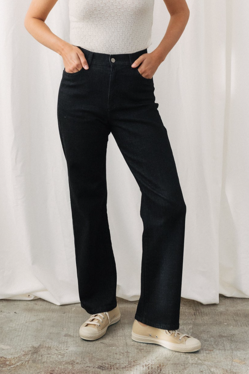 TWOTHIRDS Damen vegan Jeans Tino Schwarz