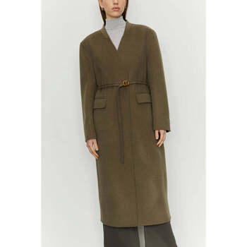 Isabelle Blanche Mantel  -