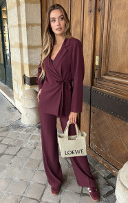 Jurkjes Getailleerde Blazer Met Strik Burgundy