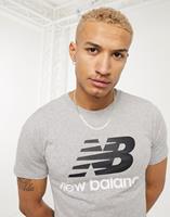 NewBalanceT-ShirtESSENTIALSSTACKEDLOGOTAGMT01575AGGREY/BLACK–