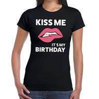 Bellatio Kiss me it is my birthday t-shirt Zwart