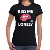 Bellatio Kiss me i am lonely t-shirt Zwart