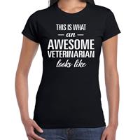 Bellatio Awesome Veterinarian / geweldige dierenarts cadeau t-shirt Zwart