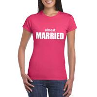Bellatio Vrijgezellenfeest Almost Married fun t-shirt Roze