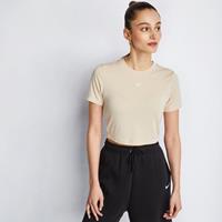 Nike Womens Essential Slim Cropped T-Shirt