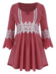 Rosegal Plus Size Bell Sleeve Contrast Lace Tee