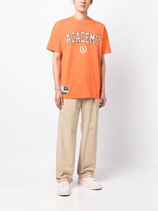 Izzue T-shirt met patch - Oranje