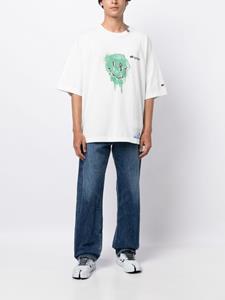 Maison Mihara Yasuhiro smiley face-print cotton T-Shirt - Wit