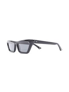 G.O.D Eyewear Twenty Two zonnebril met cat-eye montuur - Zwart