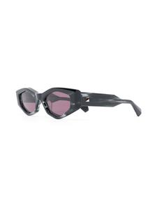 Valentino Eyewear Rockstud zonnebril met onregelmatig montuur - Zwart
