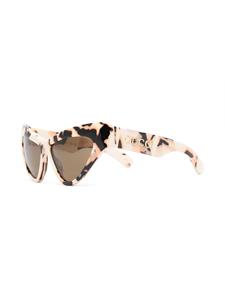 Gucci Eyewear Zonnebril met kattenoog montuur - Beige