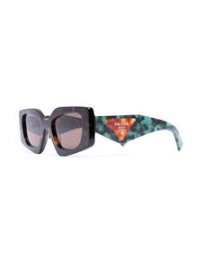 Prada Eyewear Temple zonnebril met schildpadschild design - Bruin