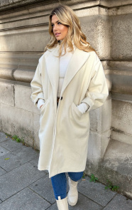 The Musthaves Luxury Oversized Coat Beige