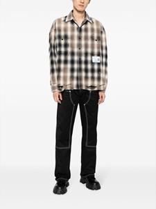 Maison Mihara Yasuhiro plaid-check distressed-finish shirt - Zwart