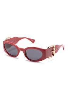 Moschino Eyewear oval-frame buckle-detail sunglasses - Rood