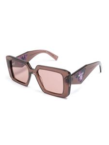 Prada Eyewear logo-print square-frame sunglasses - Bruin