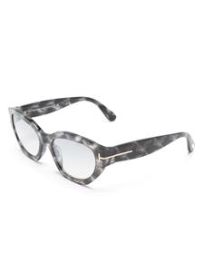 TOM FORD Eyewear Penny cat-eye sunglasses - Grijs