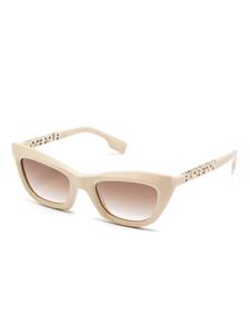 Burberry Eyewear logo-detail cat-eye frame sunglasses - Beige