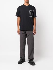 A-COLD-WALL* T-shirt met asymmetrische zak - Zwart