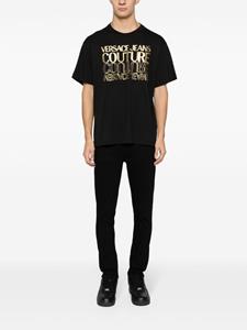 Versace metallic logo-print cotton T-shirt - Zwart