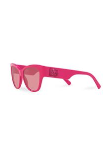 Dolce & Gabbana Eyewear logo-embossed butterfly-frame sunglasses - Roze