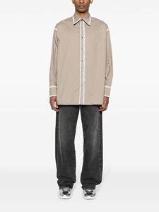 MM6 Maison Margiela contrasting-trim poplin shirt - Bruin