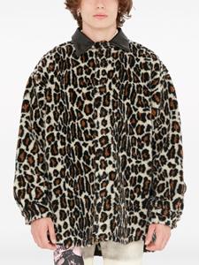 Maison Margiela leopard-print faux-fur shirt - Bruin