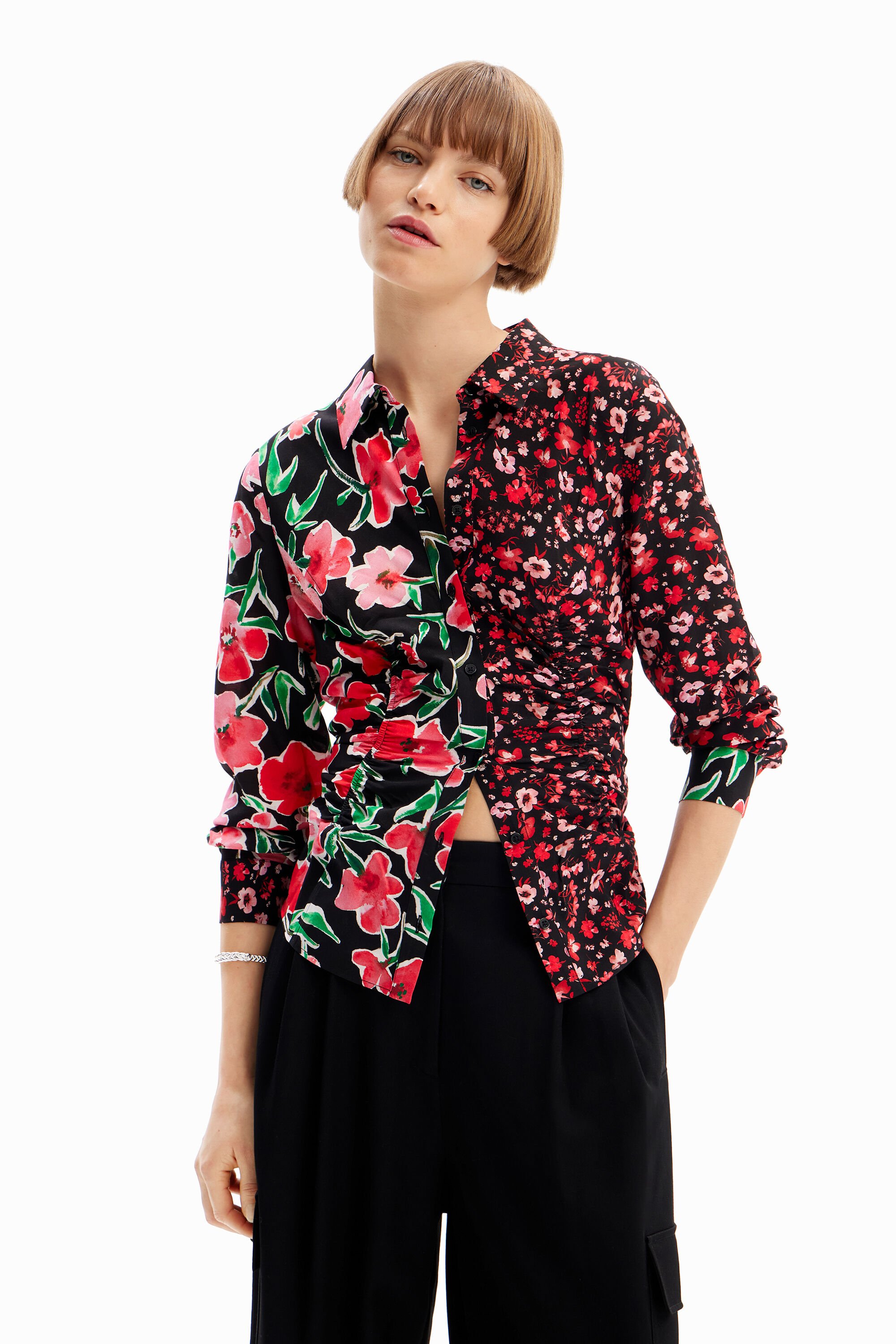 Desigual Aangerimpelde blouse met bloemen - RED