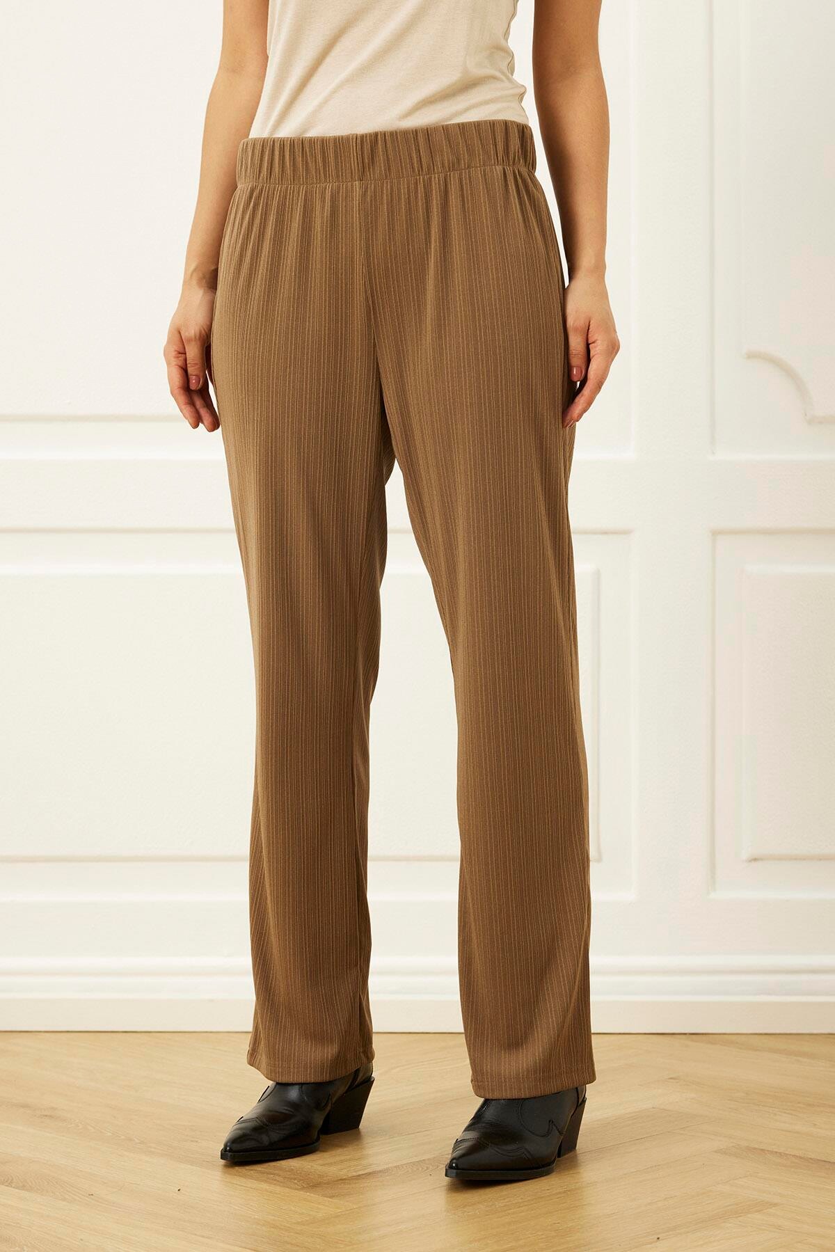 IN FRONT GEMMA PANTS 16050 801 (Brown 801)