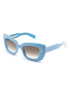 Cutler & Gross 9797 zonnebril met cat-eye montuur - Blauw