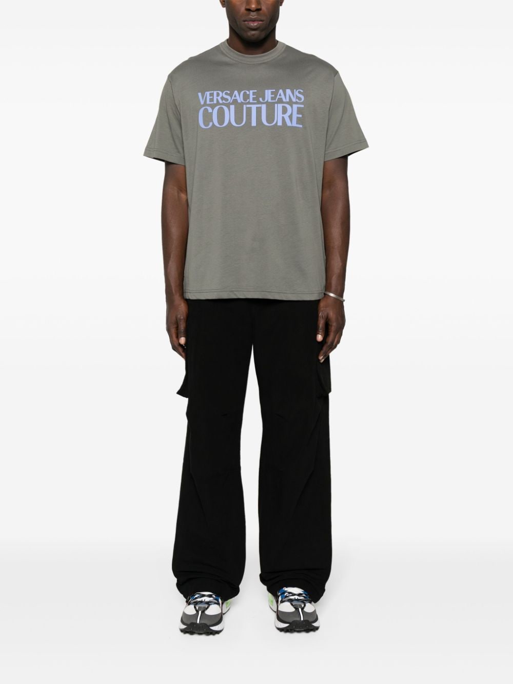 Versace Jeans Couture rubberised-logo T-shirt - Grijs