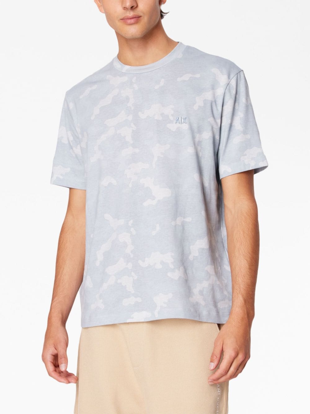 Armani Exchange T-shirt met camouflageprint - Blauw