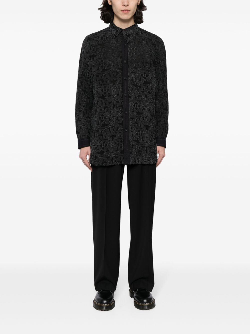 Yohji Yamamoto patterned-jacquard asymmetric-collar shirt - Zwart