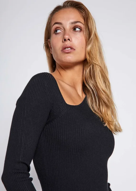 Norr Sherry knit top black -
