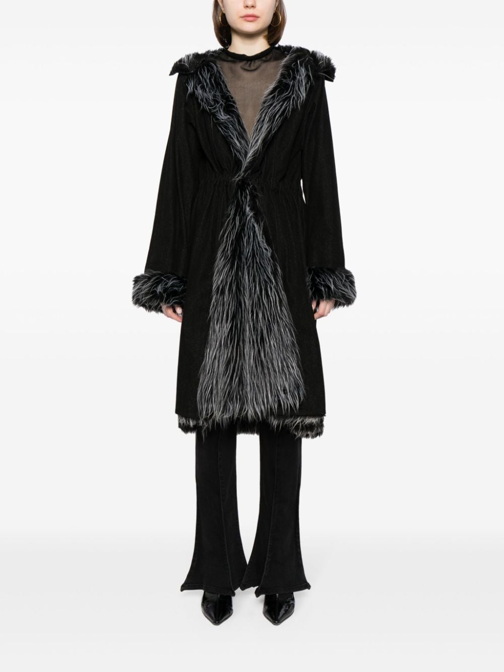 CHANEL Pre-Owned 2002 faux-fur trim velvet coat - Zwart