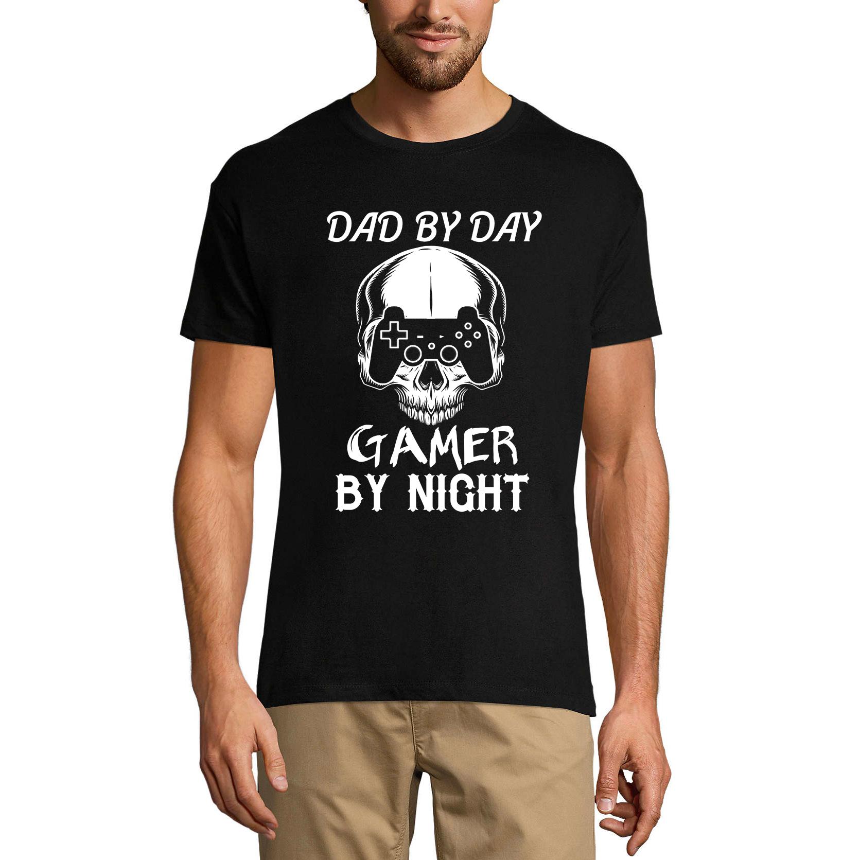 Ultrabasic Heren Graphic Dad by Day Gamer by Night - Gamingshirt voor vaders