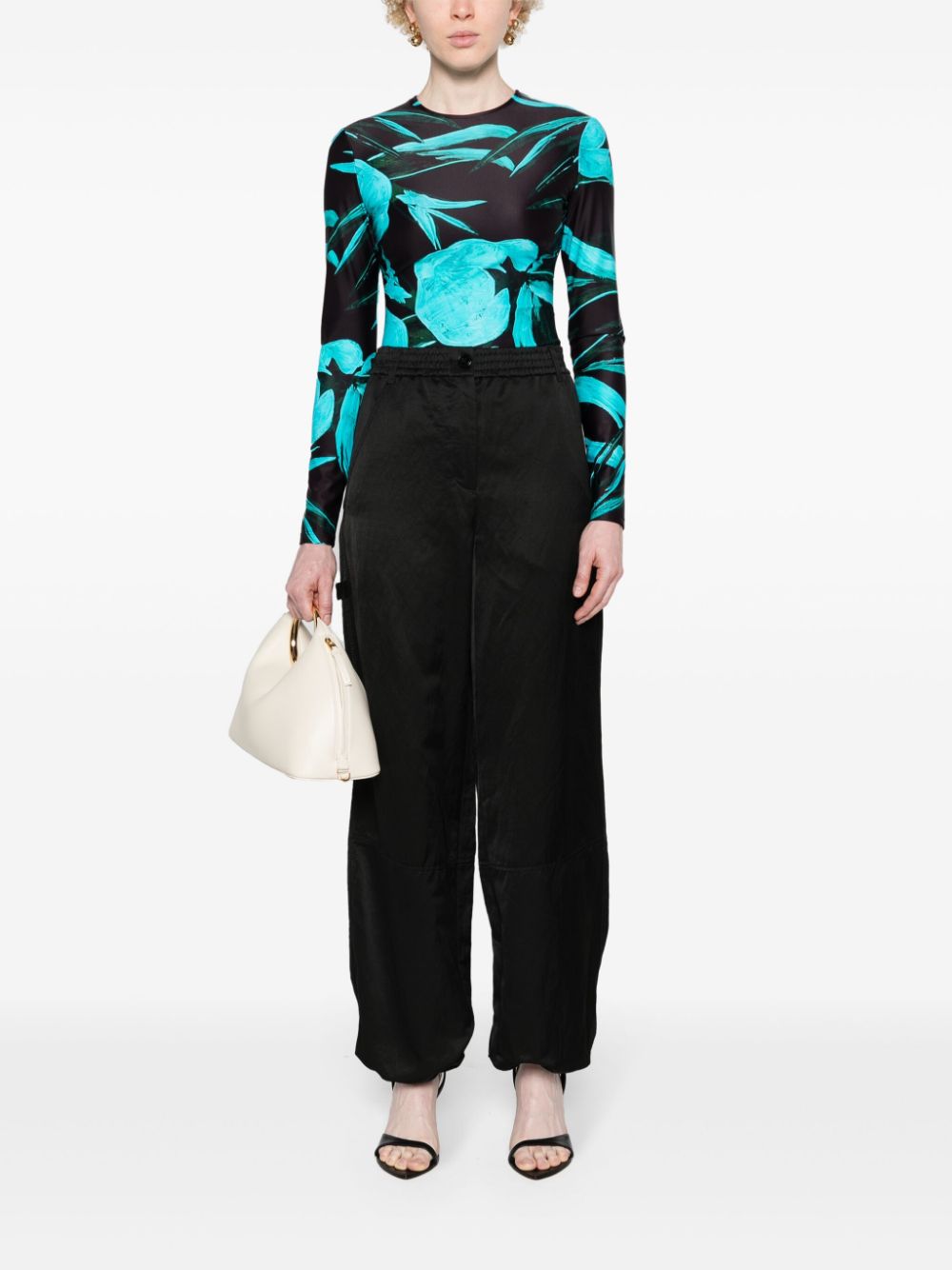 Dorothee Schumacher Slouchy Coolness tapered trousers - Zwart