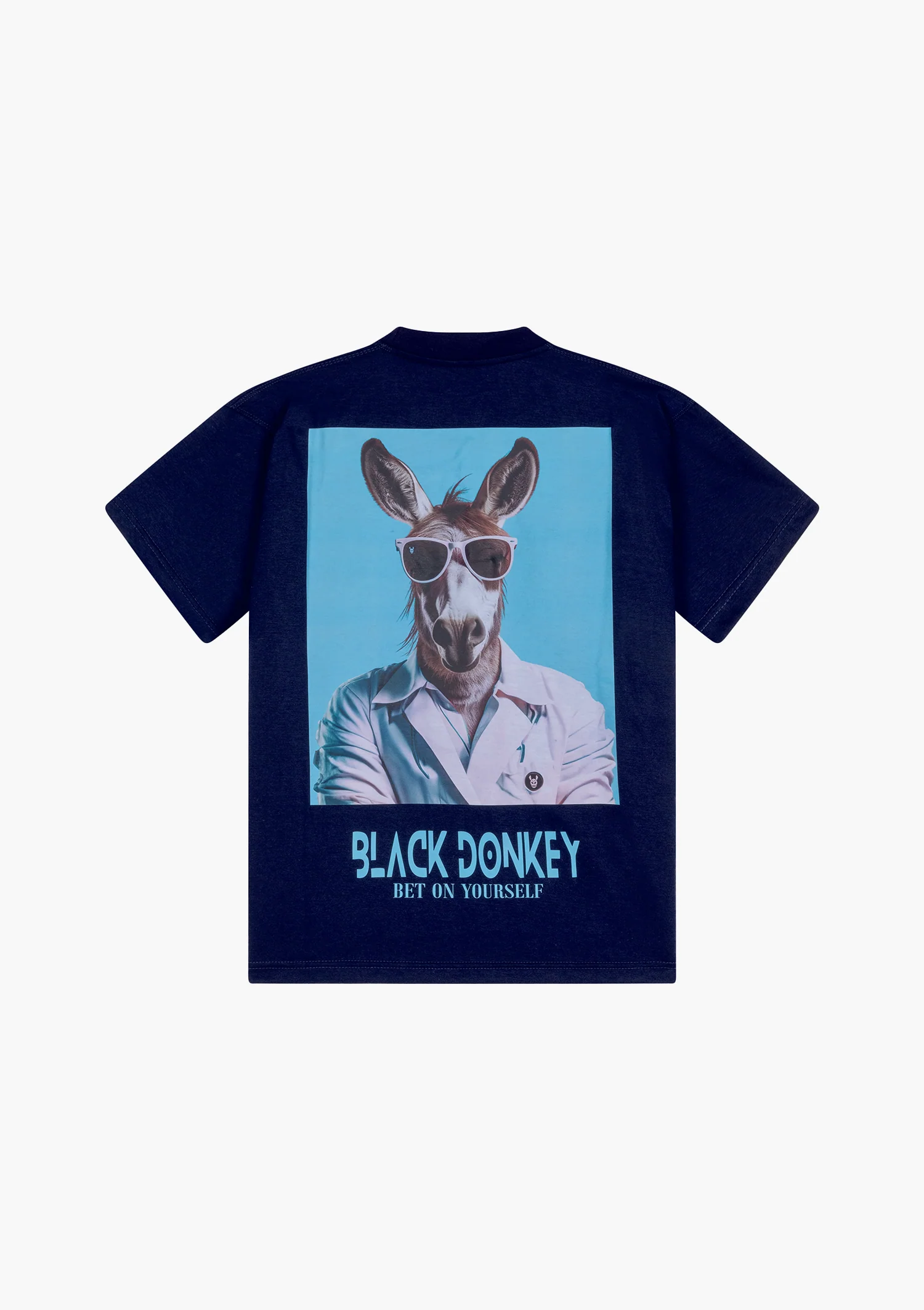 Black Donkey Sunglass t-shirt i