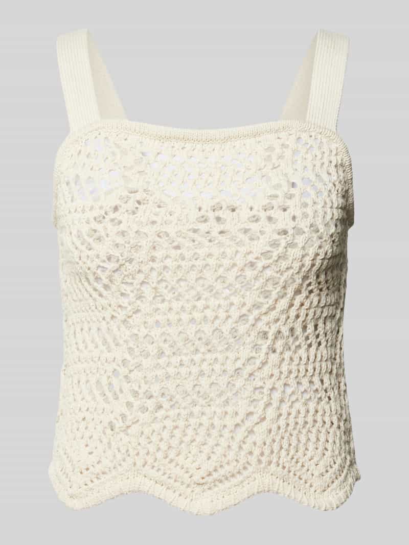 Pieces Top met broderie anglaise, model 'AIA'