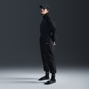 Nike Sportswear Essential geweven, oversized joggingbroek met halfhoge taille voor dames - Zwart