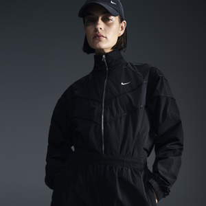 Nike Windrunner ruimvallend geweven damesjack met uv-bescherming en rits over de hele lengte - Zwart