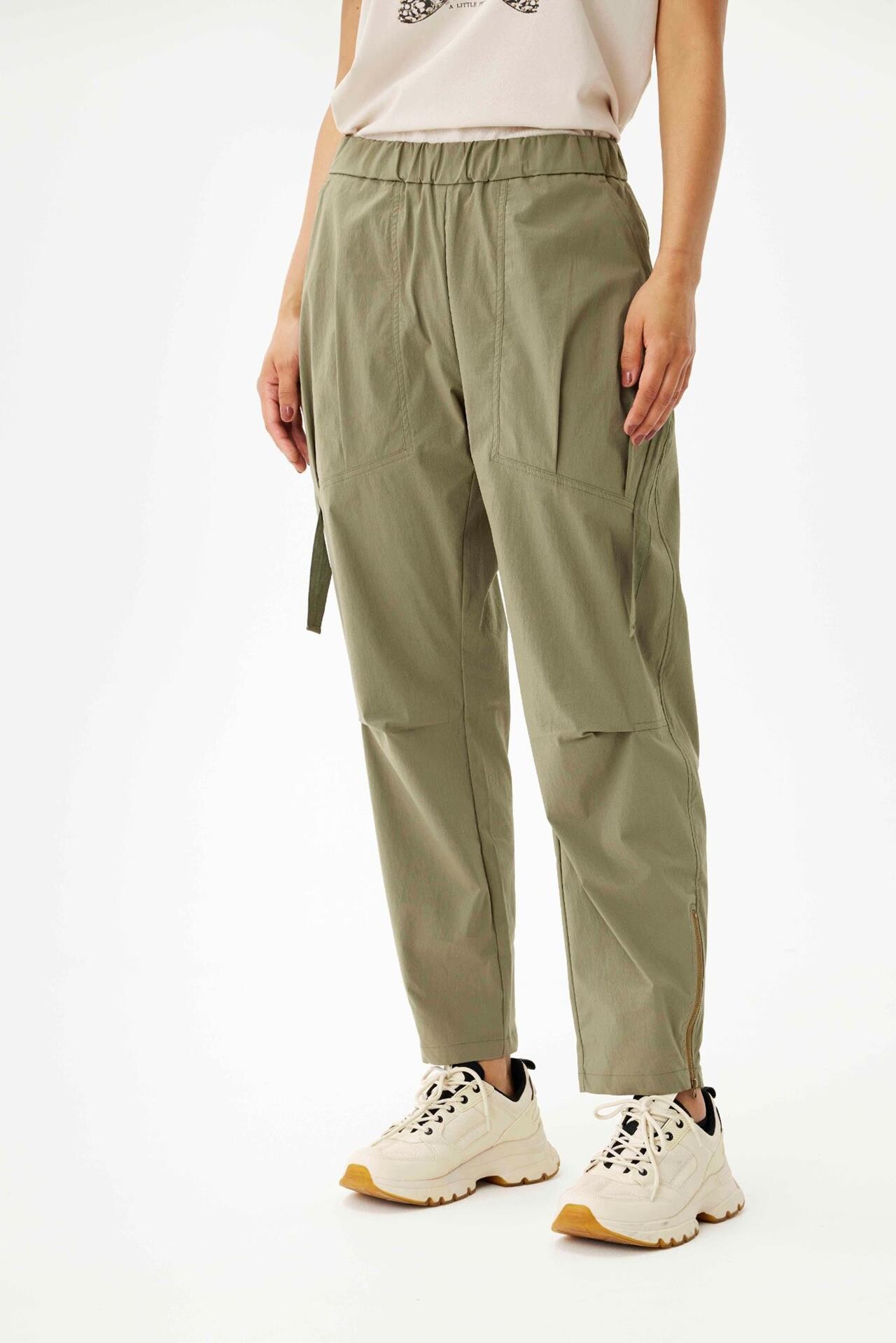 IN FRONT GIANNA PANTS 16342 681 (Army 681)