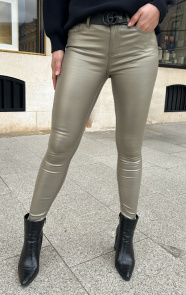 The Musthaves Coating Jeans Metallic Gold