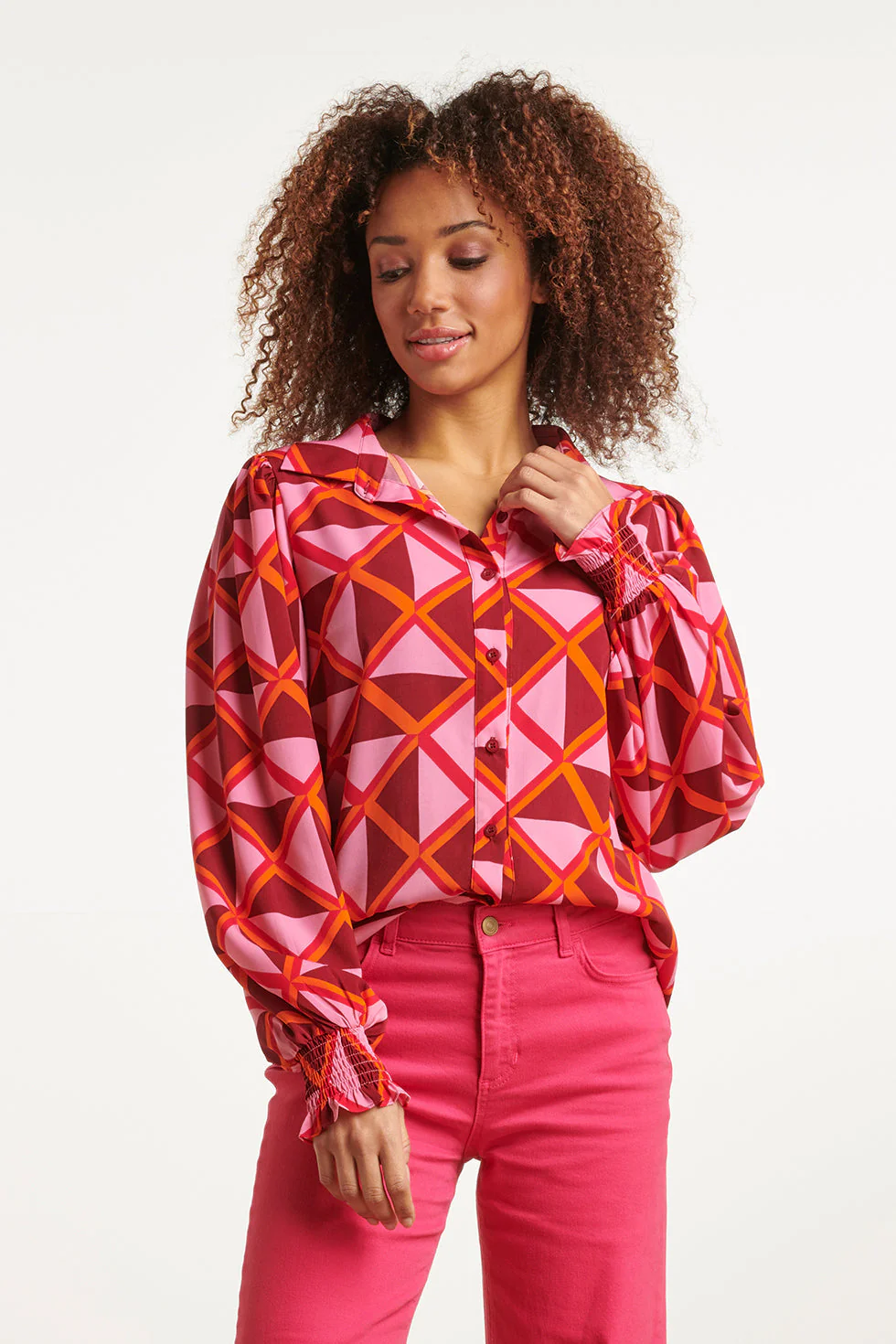 Smashed Lemon 23501 dames blouse met pofmouwen in grafische print