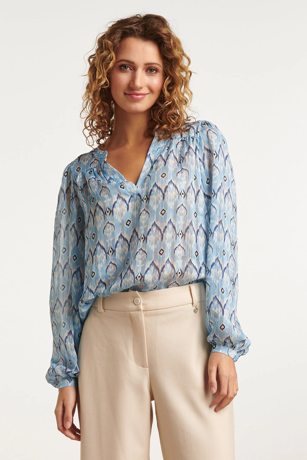 Smashed Lemon 23556 elegante top met frisse blauw tribal print