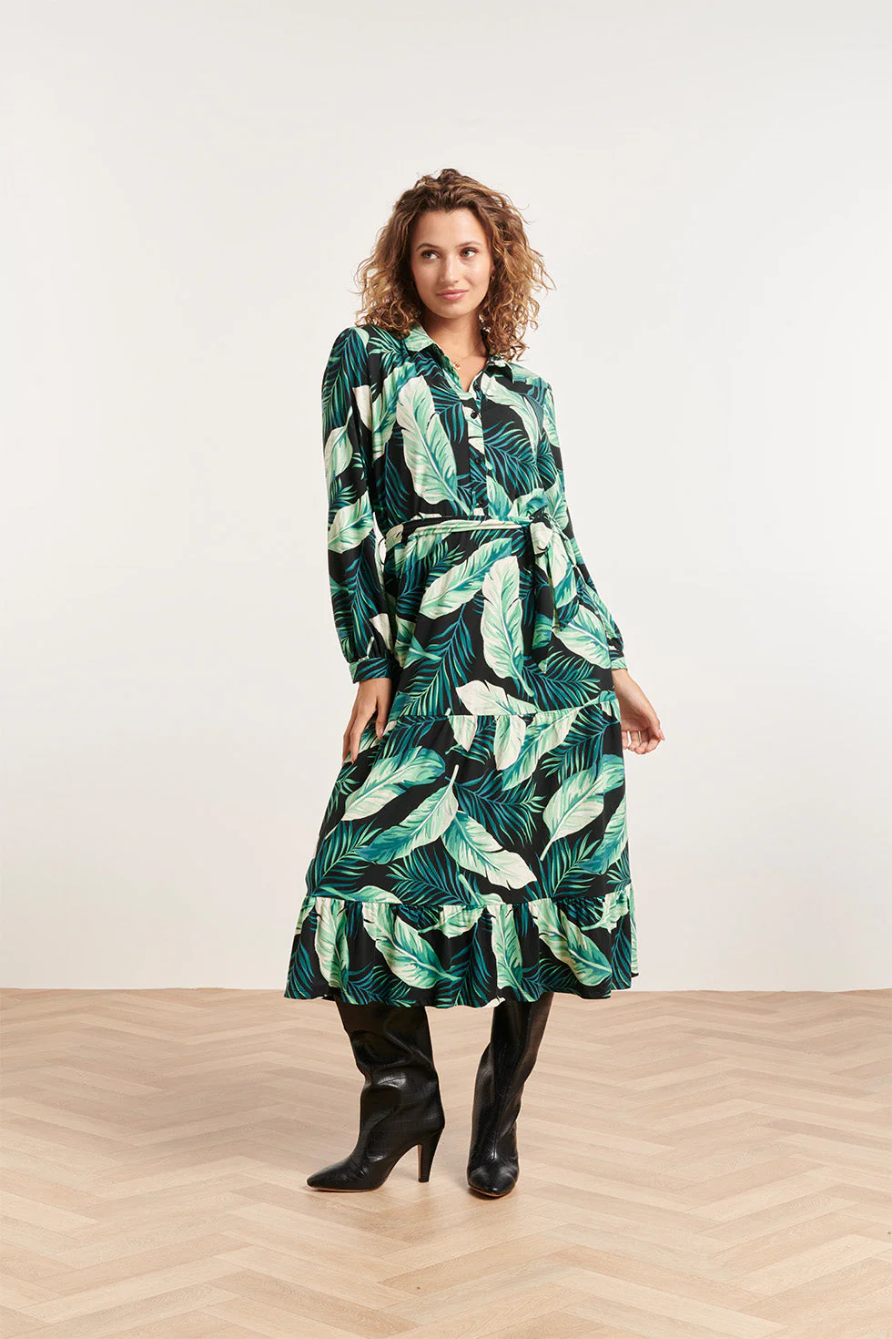 Smashed Lemon 23812 groene multikleur bladerprint v-hals jurk