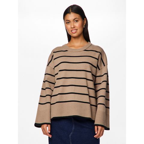 Pieces Trui met ronde hals PCMATHILDE LS O-NECK KNIT NOOS BC