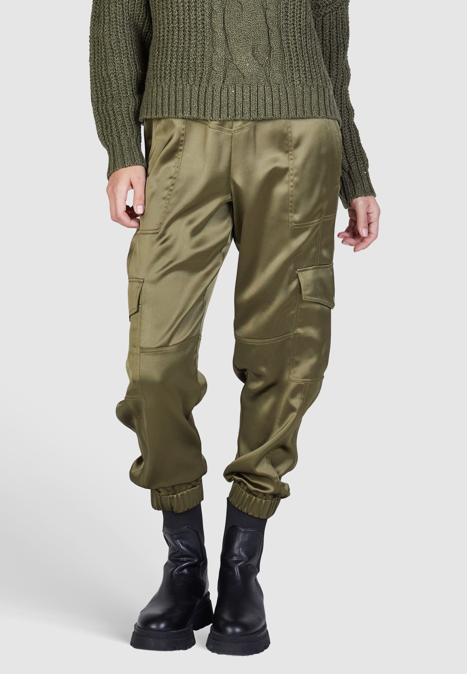 MARC AUREL Cargohose aus Satin-Stretch