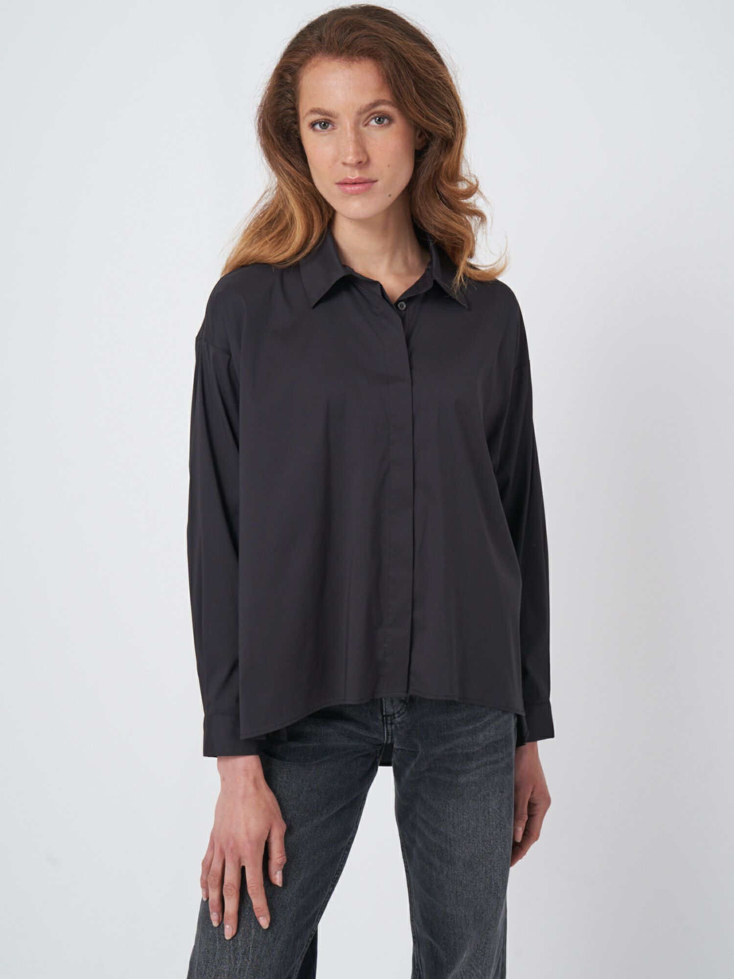 REPEAT cashmere Popeline blouse met splitjes