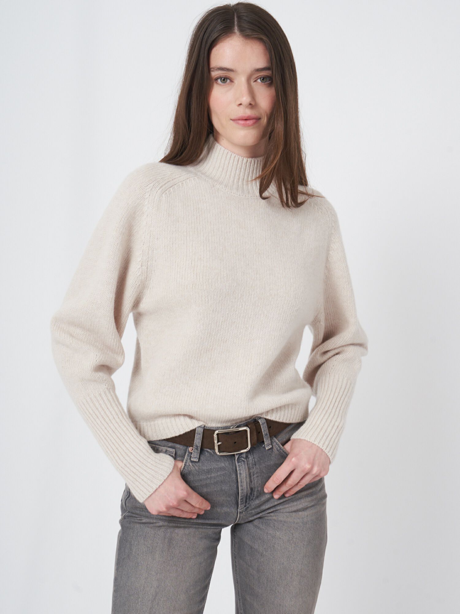 REPEAT cashmere Wollen trui met geribde opstaande kraag